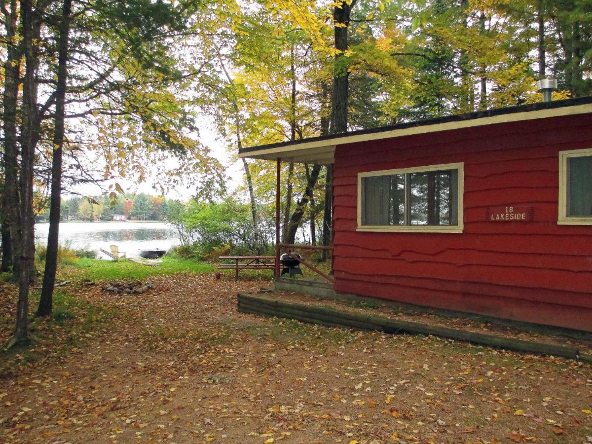 Holiday Acres Resort Rhinelander Exterior photo