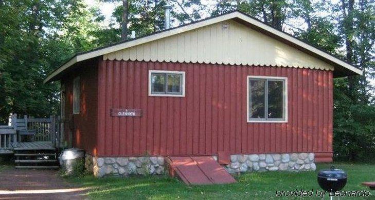 Holiday Acres Resort Rhinelander Exterior photo