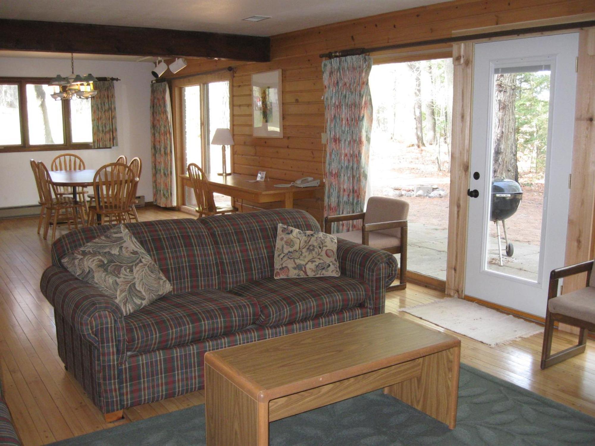 Holiday Acres Resort Rhinelander Exterior photo