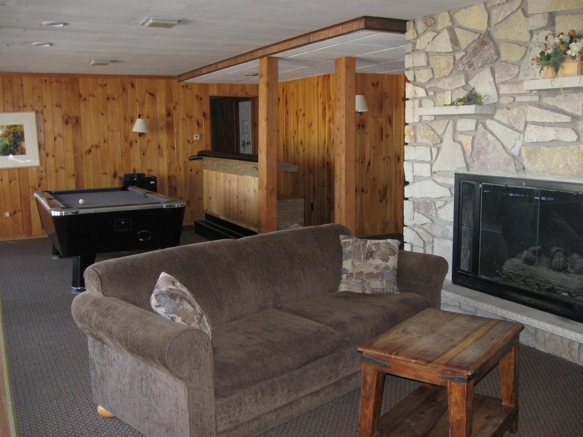 Holiday Acres Resort Rhinelander Exterior photo