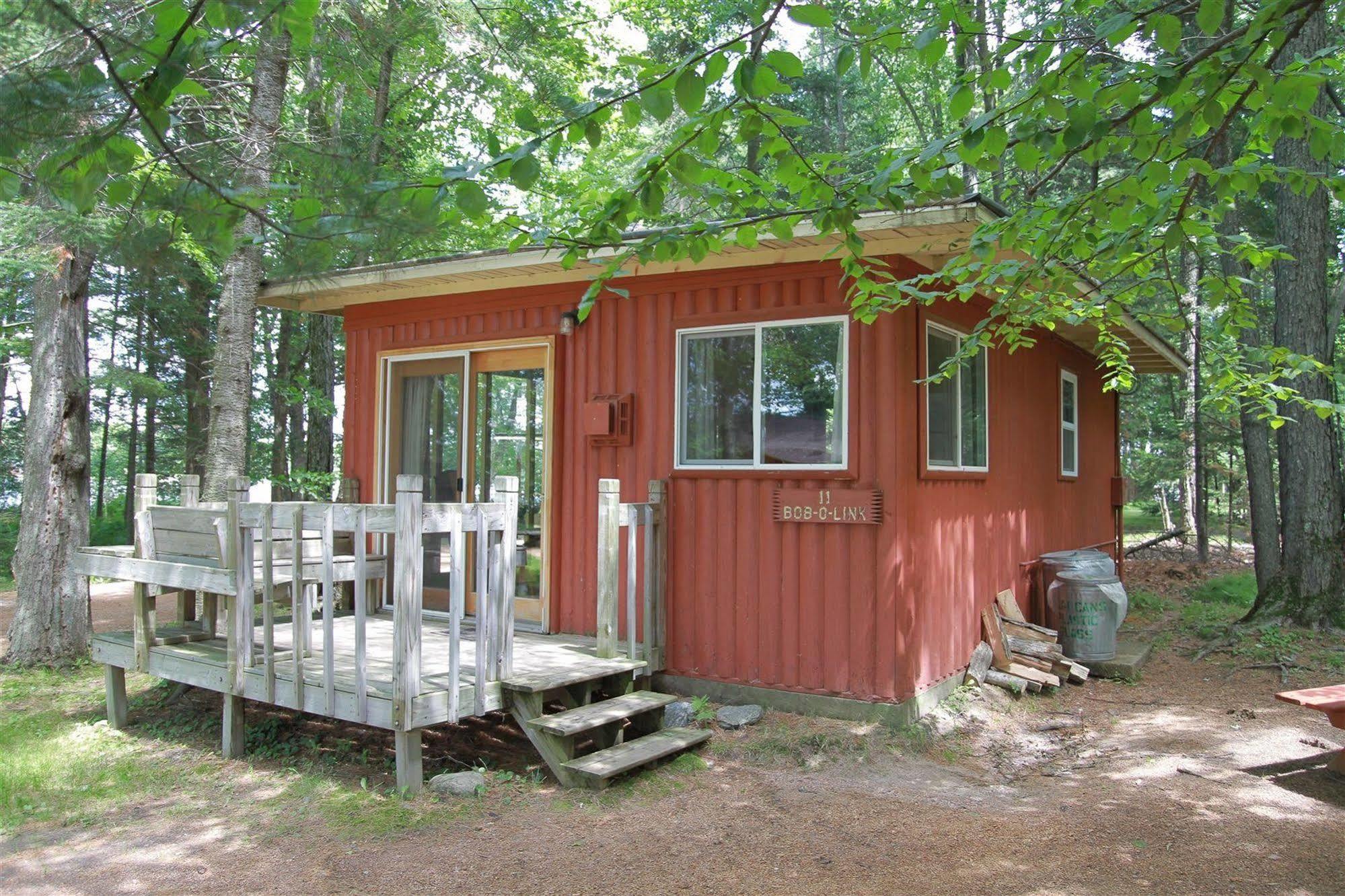 Holiday Acres Resort Rhinelander Exterior photo